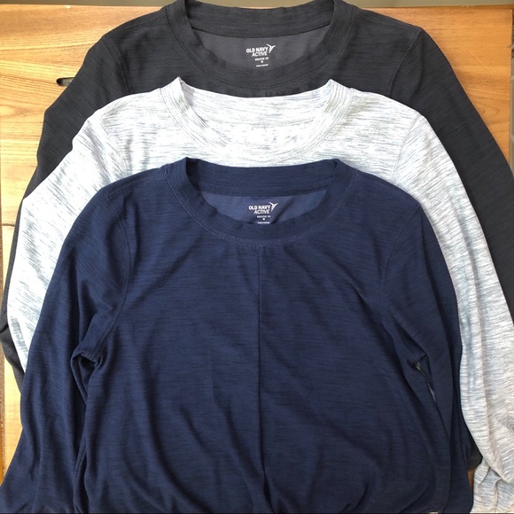 Old Navy Tops - Set of 3 Crewneck Old Navy Active Breathe On Twist-Hem Cropped Top Stretchy